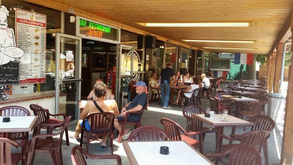 La Roulotte Du Pylone Ξενοδοχείο Αντίμπ Εξωτερικό φωτογραφία